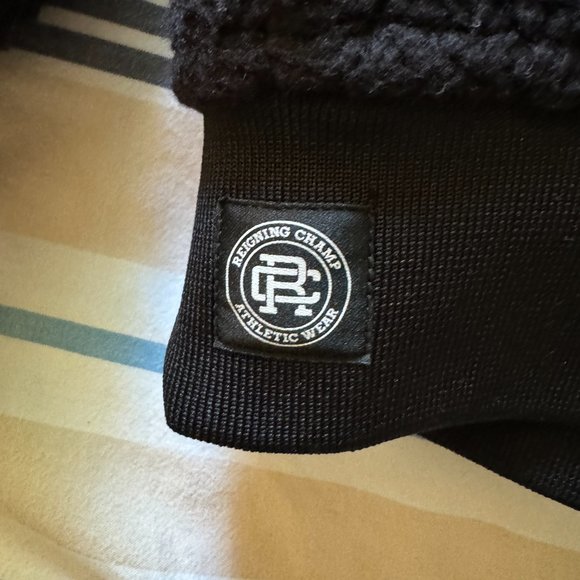 REIGNING CHAMP POLARTEC SHERPA FLEECE VARSITY JACKET BLACK MEDIUM - Picture 6 of 6